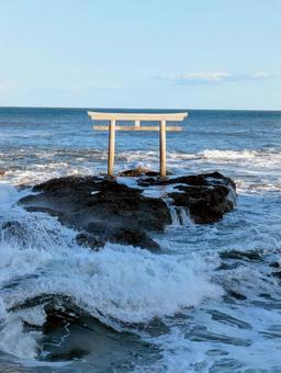 大洗海岸 神磯の鳥居 大洗海岸 神磯の鳥居 茨城県,茨城県観光,大洗海岸の写真素材