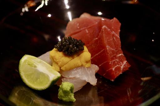 料亭で出るような高級なお刺身 料亭で出るような高級なお刺身の写真
