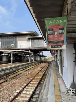 美濃太田駅の風景 美濃太田駅の風景 駅,美濃太田,長良川の写真素材