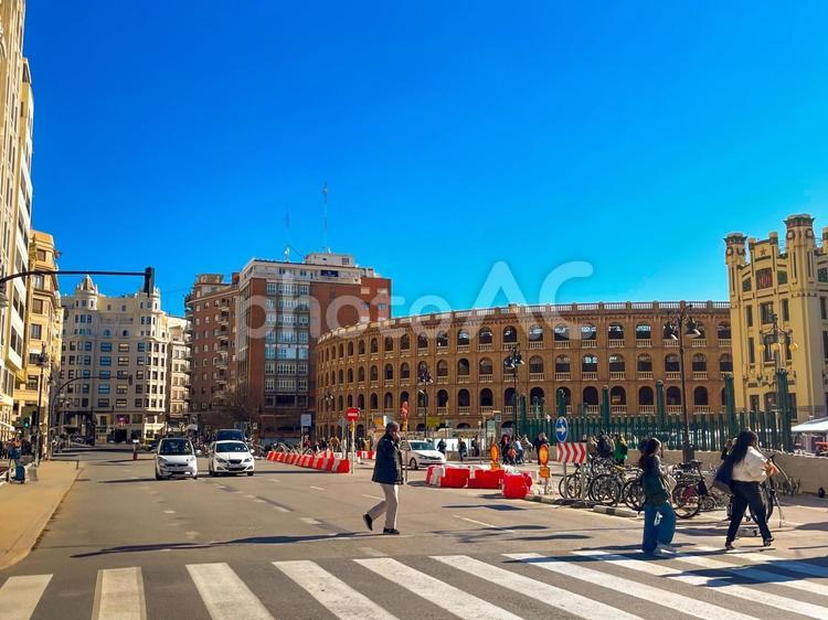 スペインの街中の風景　闘牛場 街並み,スペイン,バレンシアの写真素材