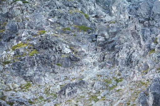 剱岳・早月尾根の山頂直下の岩稜帯 剱岳・早月尾根の山頂直下の岩稜帯の写真