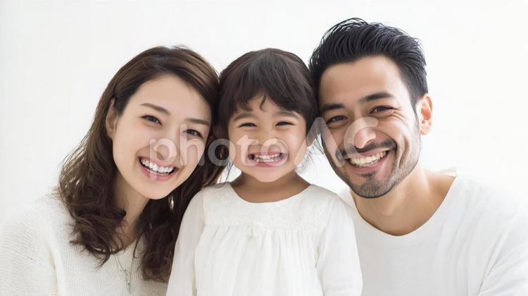 国際結婚した家族 国際結婚,家族,日本人の写真素材