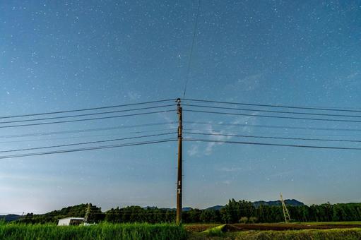 星空と電柱 星空と電柱 星空,星,天体の写真素材