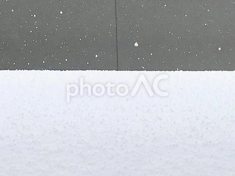 雪が積もっていく　冬　テクスチャ　自然 冬,雪,大雪の写真素材