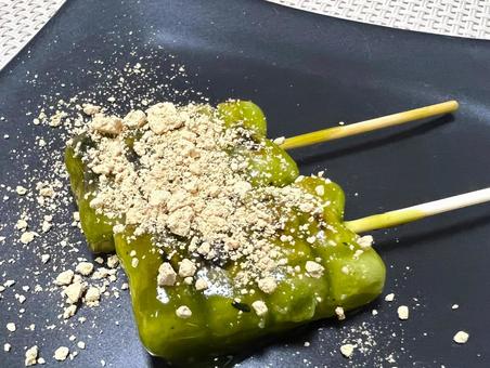 抹茶みたらしだんご 抹茶みたらしだんごの写真