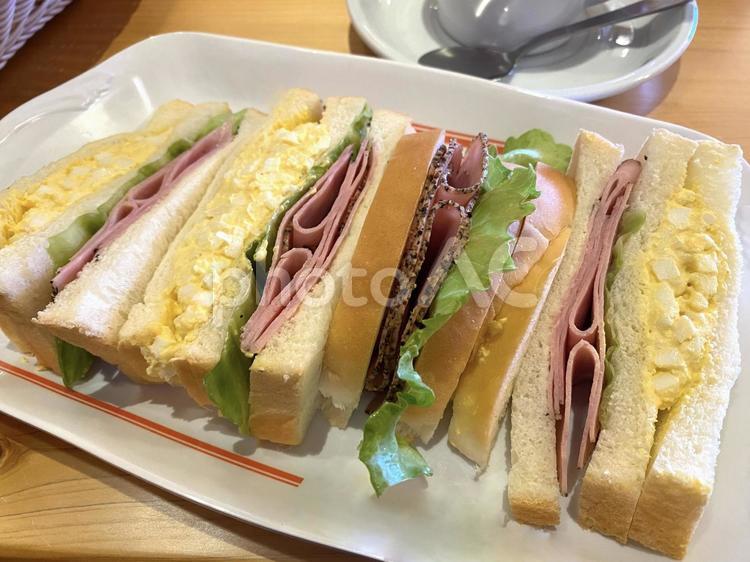 喫茶店の軽食イメージ サンドイッチ,軽食,食パンの写真素材