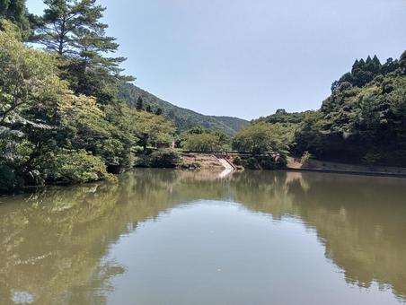 観音ヶ池 観音ヶ池,森林浴,池の写真素材