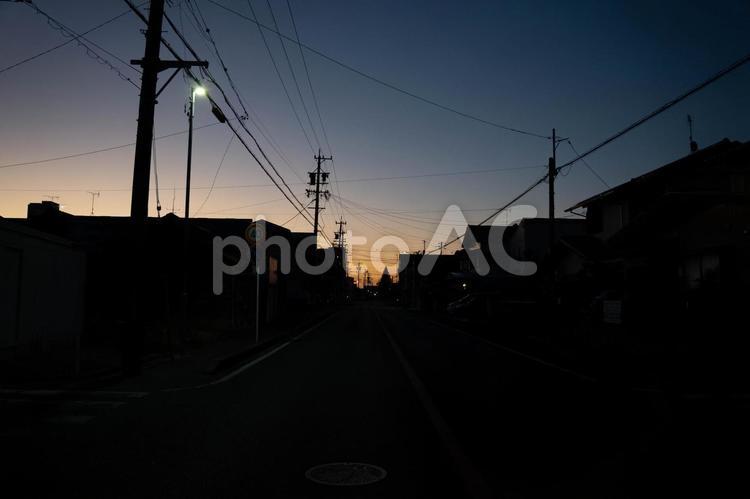 日の出前のマジックアワー 風景,空,日本の写真素材