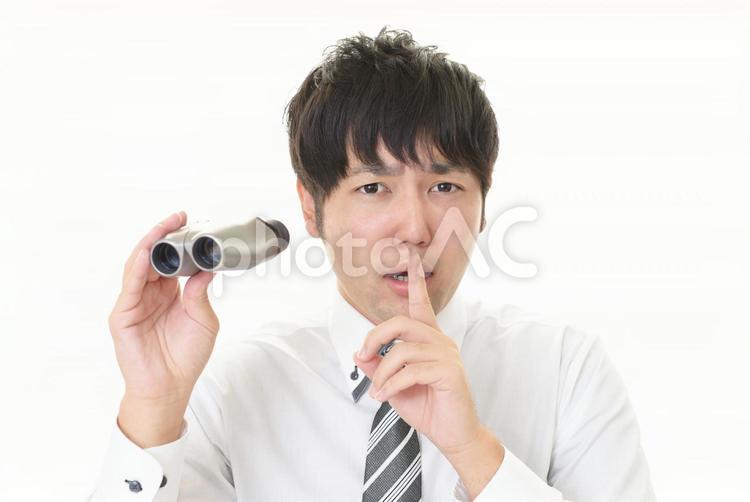 双眼鏡を持つ男性 ビジネスマン,男性,ビジネスの写真素材