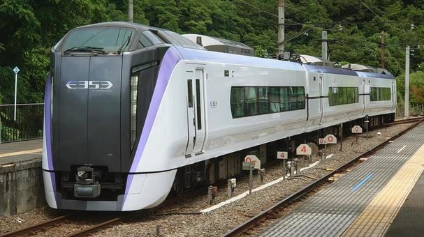富士急行を走る あずさ かいじ 富士回遊 富士急行を走る あずさ かいじ 富士回遊 jr,あずさ,かいじの写真素材
