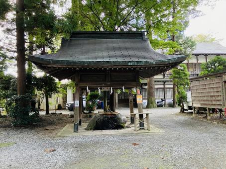 駒形神社 手水舎 駒形神社 手水舎の写真