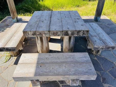 公園の憩いの場の写真