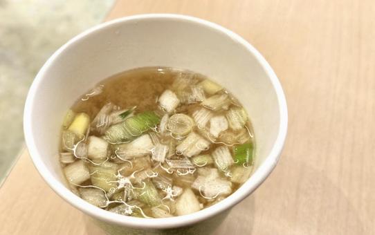 カップみそ汁(ねぎ) カップみそ汁(ねぎ)の写真
