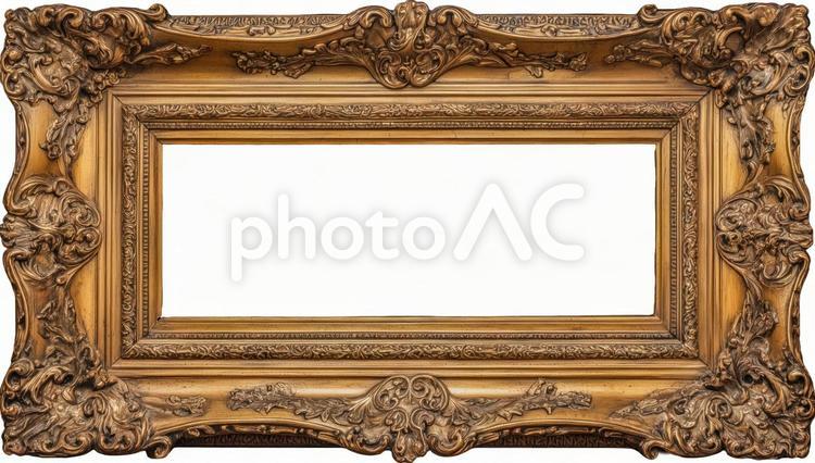 アンティークな金色の額縁切り抜き素材 アンティーク,金色,額縁の写真素材