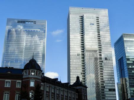 東京ミッドタウン八重洲とグラントウキョウ 東京ミッドタウン八重洲とグラントウキョウ 東京ミッドタウン八重洲,ブルガリホテル東京,グラントウキョウサウスタワーの写真素材