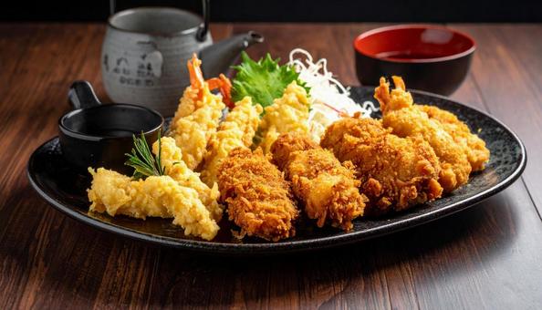 鳥の唐揚げ、とり天、竜田揚げ 鳥の唐揚げ、とり天、竜田揚げの写真