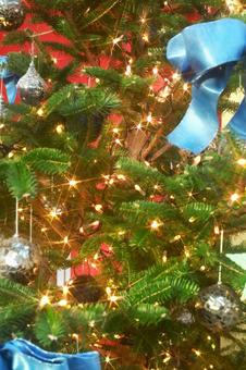 クリスマスのイルミネーション クリスマスのイルミネーション クリスマス,飾り,装飾の写真素材