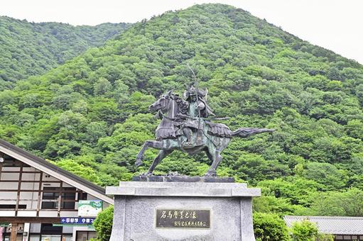 名馬・磨墨(するすみ)像 名馬・磨墨(するすみ)像 名馬・磨墨(するすみ)像,道の駅明宝,岐阜県の写真素材