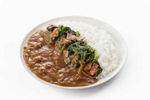 カレーライス ほうれん草とベーコン カレーライス ほうれん草とベーコンの写真