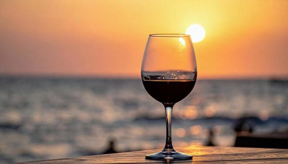 赤ワインと夕陽 赤ワインと夕陽の写真