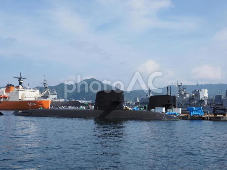 広島県呉市海上自衛隊　潜水艦隊 広島県,呉市,潜水艦の写真素材