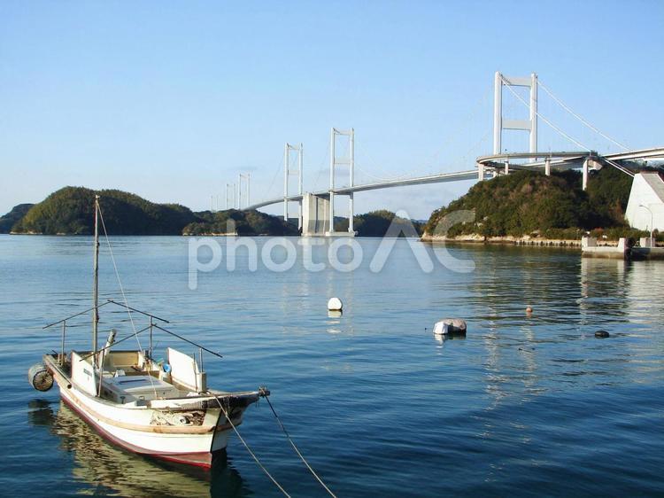 瀬戸内　しまなみ海道　来島海峡大橋 瀬戸内,瀬戸内海,しまなみ海道の写真素材