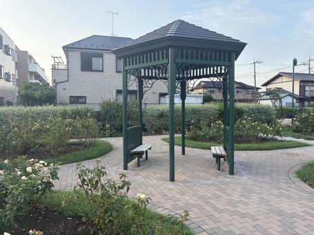 街の庭園 ガゼボ 街の庭園 ガゼボ ローズガーデン,奥戸ローズガーデン,自然の写真素材