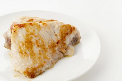 マグロのハラミのソテー マグロのハラミのソテー,マグロのハラミ,ハラミの写真素材