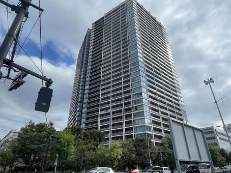 グローバルフロントタワー グローバルフロントタワー グローバルフロントタワー,タワーマンション,不動産の写真素材