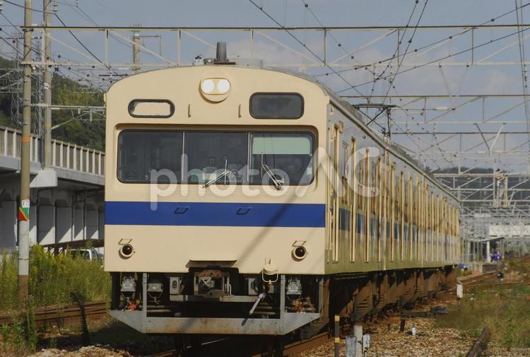 普通電車　山陽本線　103系 鉄道,電車,線路の写真素材