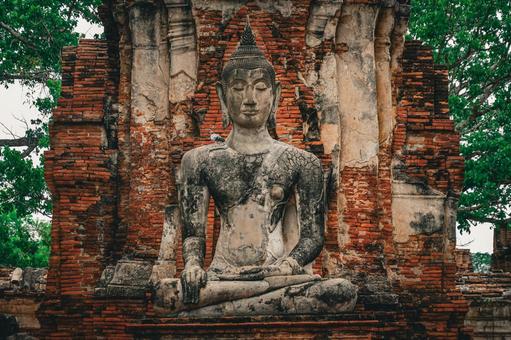 アユタヤの遺跡(タイ王国) アユタヤの遺跡(タイ王国) 仏像,古代遺跡,煉瓦造りの写真素材