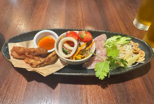 Assortment of 3 Thai appetizers, JPG