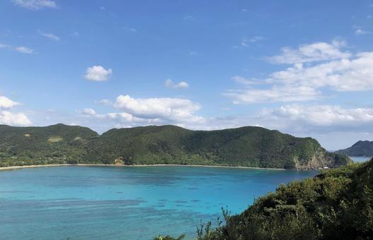 奄美大島の風景 海の景色,コバルトブルーの海,晴れの写真素材