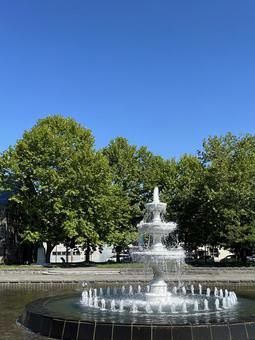 小樽市運河公園の噴水 風景,自然,北海道の写真素材