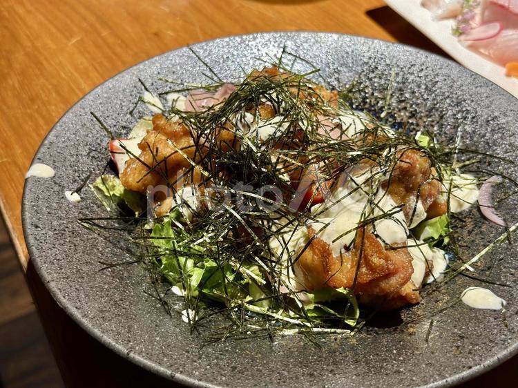 刻み海苔のせ和風チキン南蛮風唐揚げ チキン南蛮,南蛮風チキン,鶏の唐揚げの写真素材