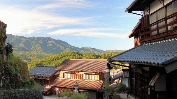初秋早朝の馬籠宿 初秋早朝の馬籠宿 馬籠宿,初秋,朝の写真素材