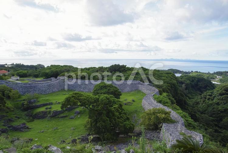 世界遺産の今帰仁城 今帰仁城,今帰仁城跡,グスクの写真素材