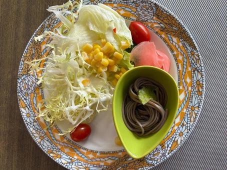 お食事 お食事 食事,陶器,皿の写真素材