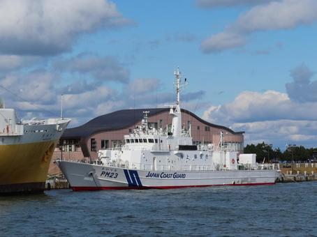 海上保安庁 巡視船 おいらせ 青森ベイエリア,海上保安庁,巡視船の写真素材