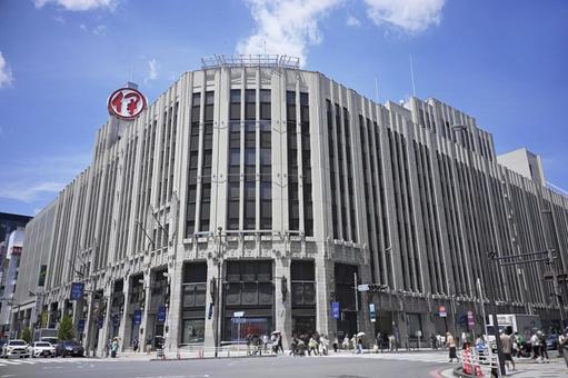 Photo, townscape, shinjuku 3-chome intersection, shinjuku isetan, 