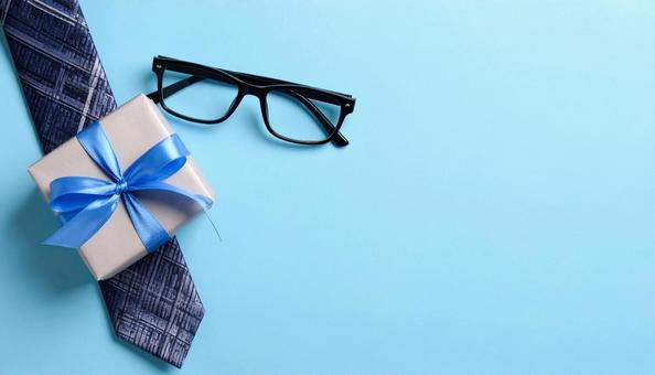 父の日 青色バックに ギフト 眼鏡 父の日 青色バックに ギフト 眼鏡の写真