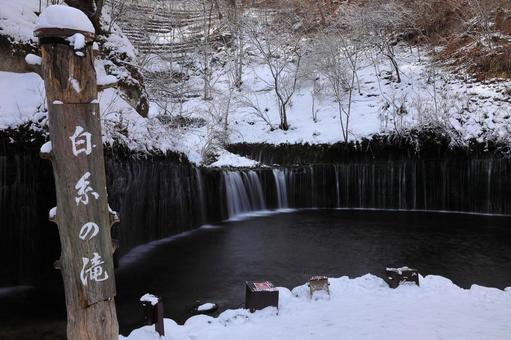 軽井沢の白糸の滝 軽井沢の白糸の滝 白糸の滝,軽井沢,滝の写真素材
