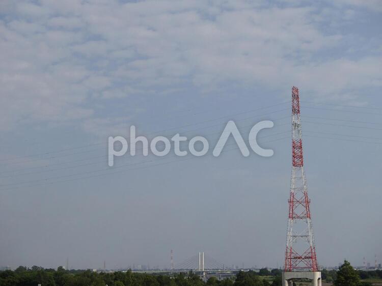 鉄塔がある風景 鉄塔,送電線,電線の写真素材