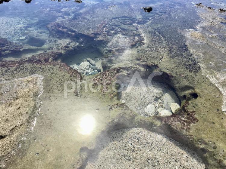 ハートロックの見れる場所（奄美大島） ハートロック,奄美大島,島の写真素材