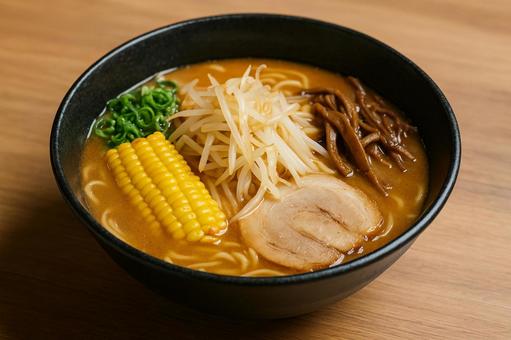 本格味噌ラーメン 本格味噌ラーメンの写真