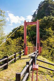 吊り橋⑵ 橋,吊り橋,逢瀬橋の写真素材