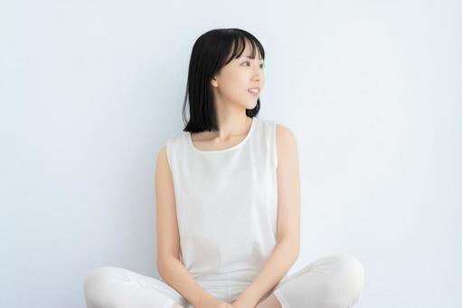 若い日本人女性の美容イメージ 若い日本人女性の美容イメージ 女性,美容,笑顔の写真素材