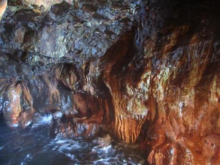 Photo, three sections of caves, sea cave, cave, 