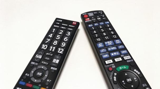 テレビとレコーダーのリモコン テレビとレコーダーのリモコン テレビ,リモコン,レコーダーの写真素材