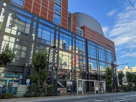 世田谷通り キャロットタワー 世田谷通り キャロットタワー 三軒茶屋,世田谷通り,キャロットタワーの写真素材